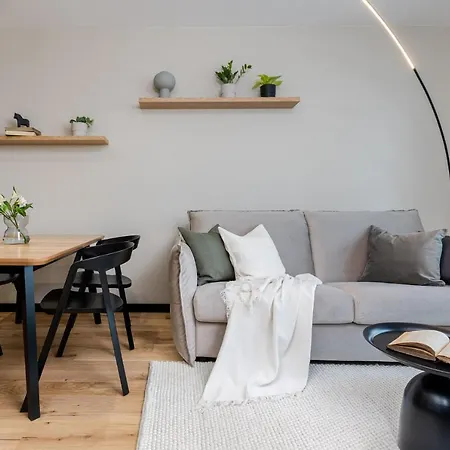 Malila Premium Cracow Centre Wislane Tarasy 2 0 * 크라쿠프